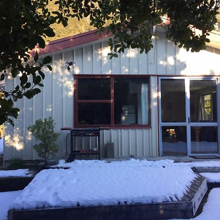 Aoraki Alpine Chalet Aoraki / Mount Cook Exterior foto